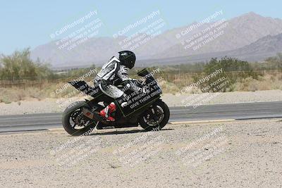 media/Oct-04-2025-CVMA (Sat) [[408bcdd6e4]]/Race 4-Formula Middleweight (Holeshot)/